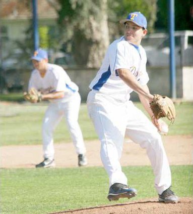 THS baseball pic1     