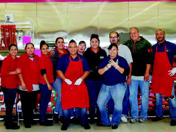 ROSITA Owner George Toscano Green Shirt and Staff copy