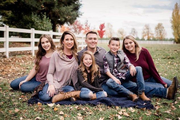 Cancer victim with family.jpg