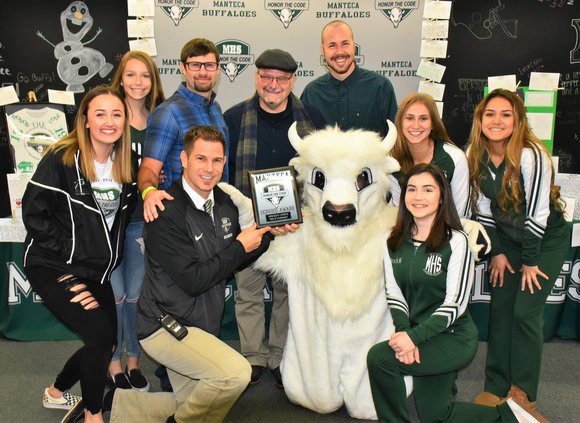 MHS forward DSC_2442.jpg