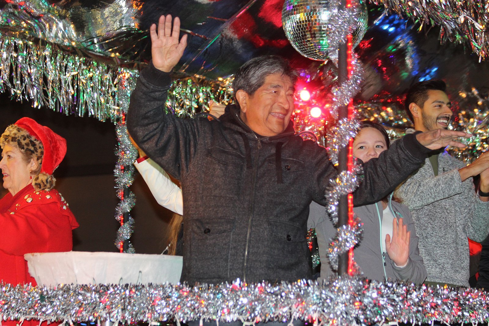 Christmas parade takes Turlock through the decades Turlock Journal