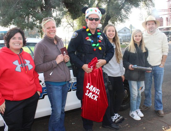OFFICER SANTA photo.jpg