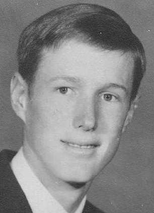 0919 Obit-D Armstrong