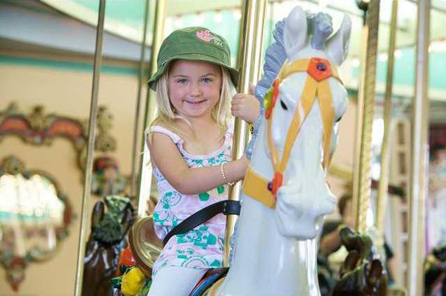 Carousel-kid1