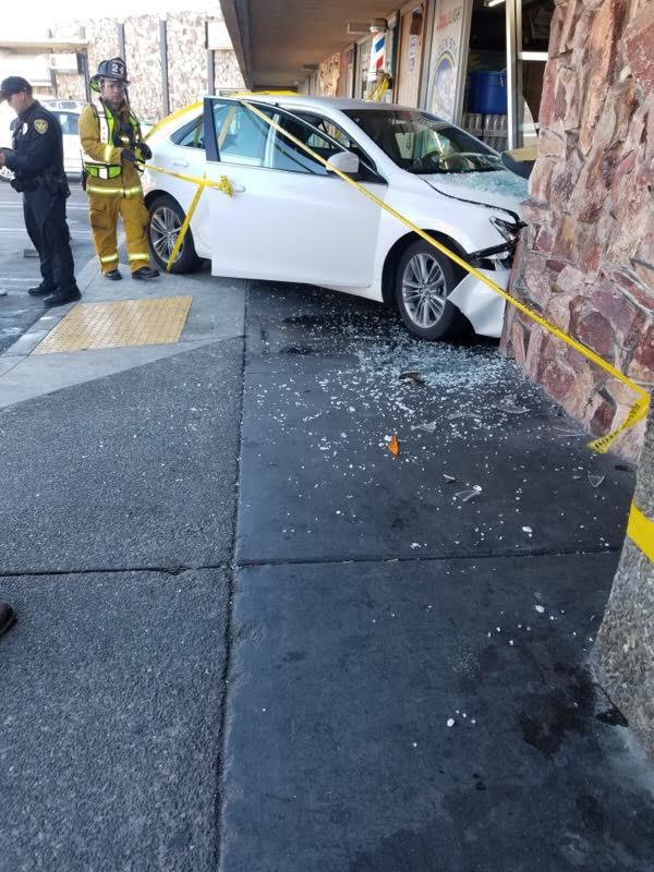 Car drives into Manteca store Manteca Bulletin