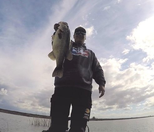 Bass 8 pound pix.jpg