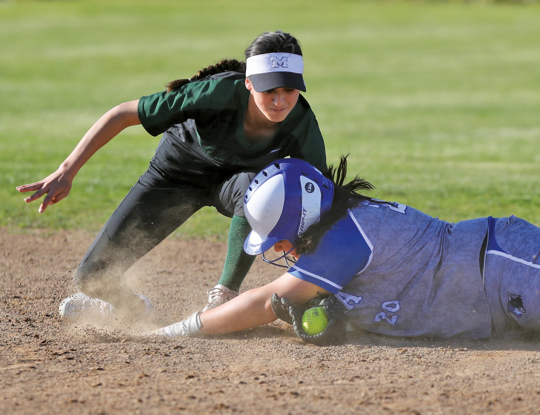 SOFTBALL Manteca mashes to win at Sierra Manteca Bulletin