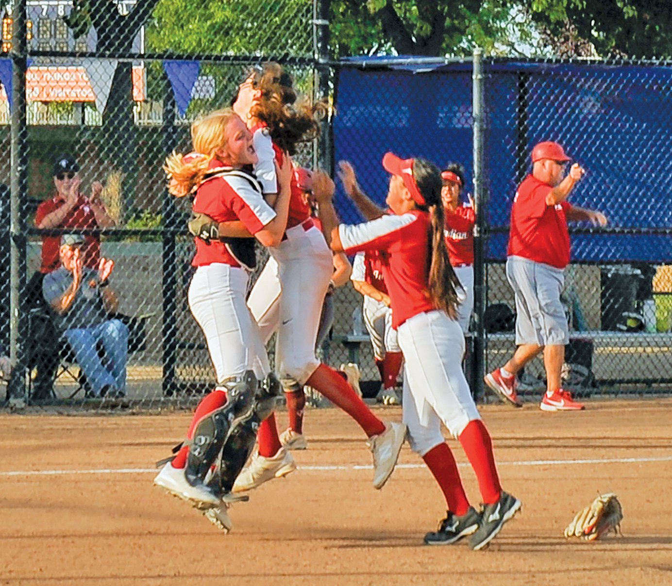 SOFTBALL Ripon reigns in Division IV Manteca Bulletin