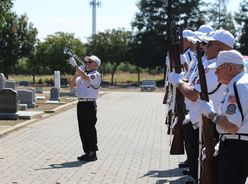 denair memorial day pic2