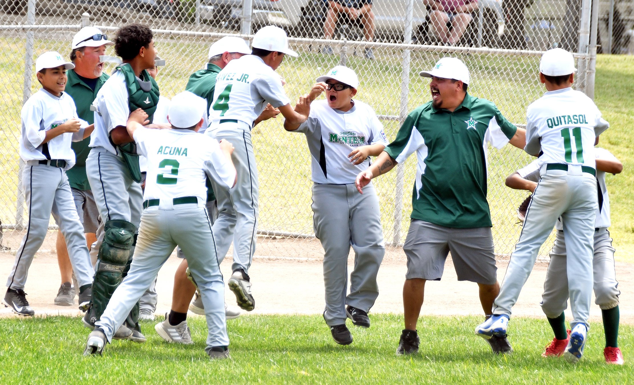 MANTECA MOVES ON Manteca Bulletin
