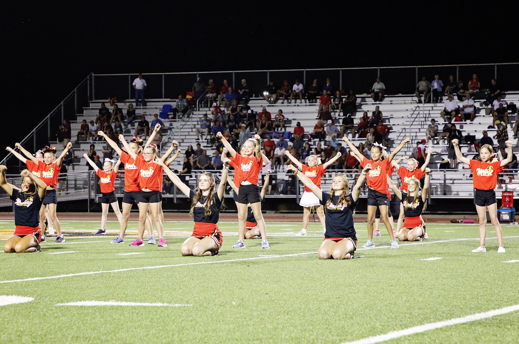 Mini Mustangs Cheer Their Way Into The Corral Oakdale Leader