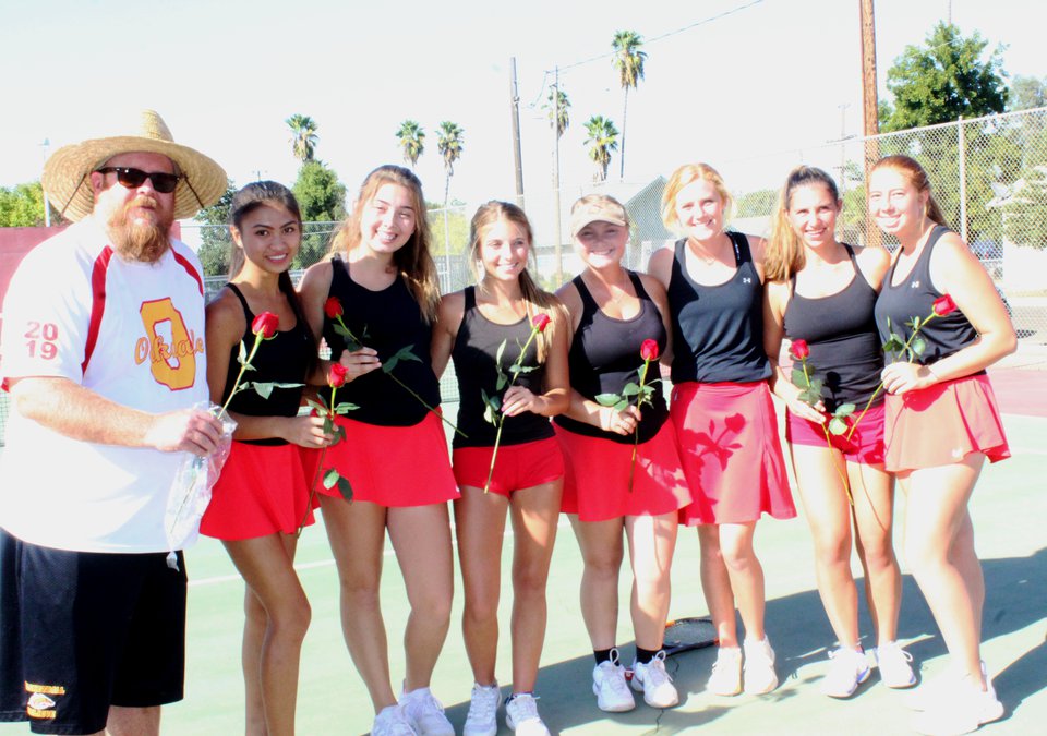 Lady Mustangs Split Tennis Matches In VOL Oakdale Leader