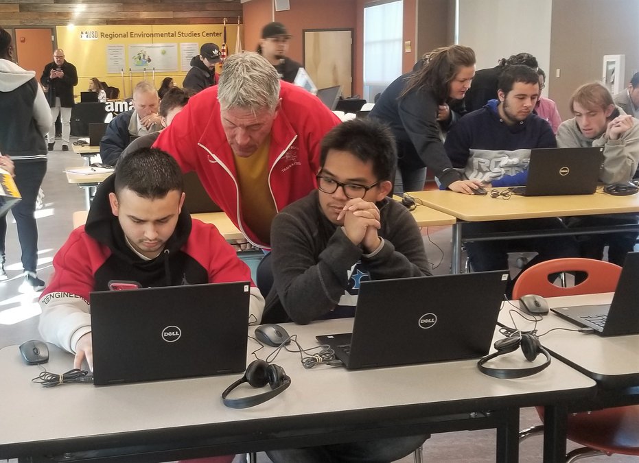 Manteca Unified hosts job fair for Amazon Manteca Bulletin