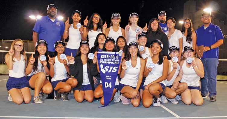 Bulletin girls tennis 2019