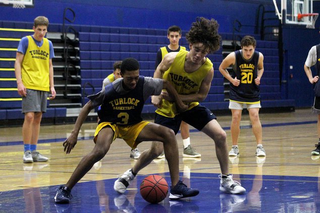 Turlock boys basketball