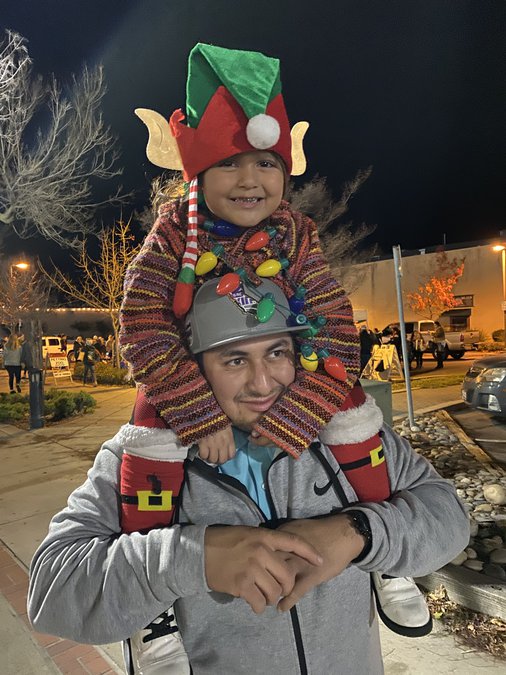 No Rain On Oakdale’s Annual Holiday Parade Oakdale Leader