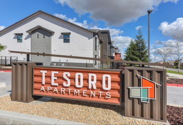 tesoro outside
