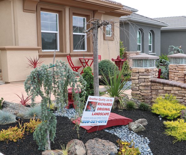 water front yard