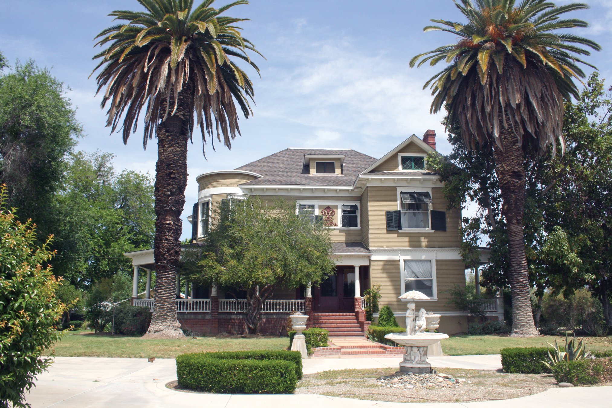 Valentine’s Day weddings offered at historic Whitmore Mansion in Ceres Ceres Courier