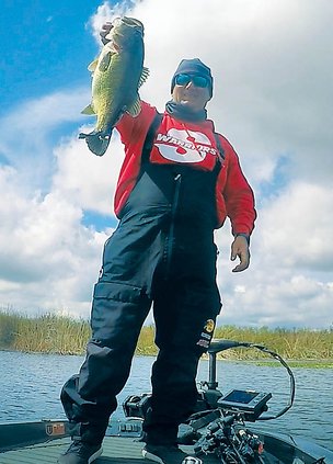 Fishing On Boat Offers Solid Pandemic Social Distancing Manteca Bulletin