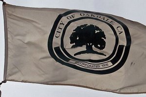 oak flag