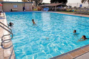 lincoln pool