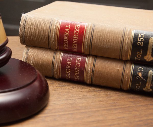 gavel