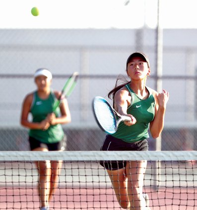 Bulletin girls tennis 2020