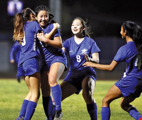 Bulletin girls soccer 2019-20
