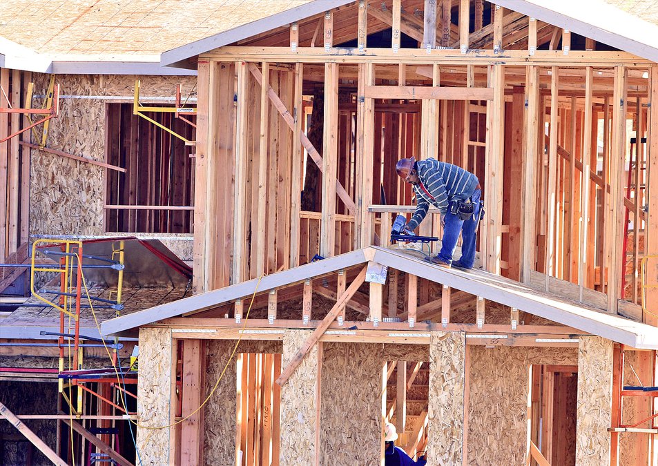 DECEMBER BUILDING RECORD MANTECA STARTS 75 HOMES Manteca Bulletin