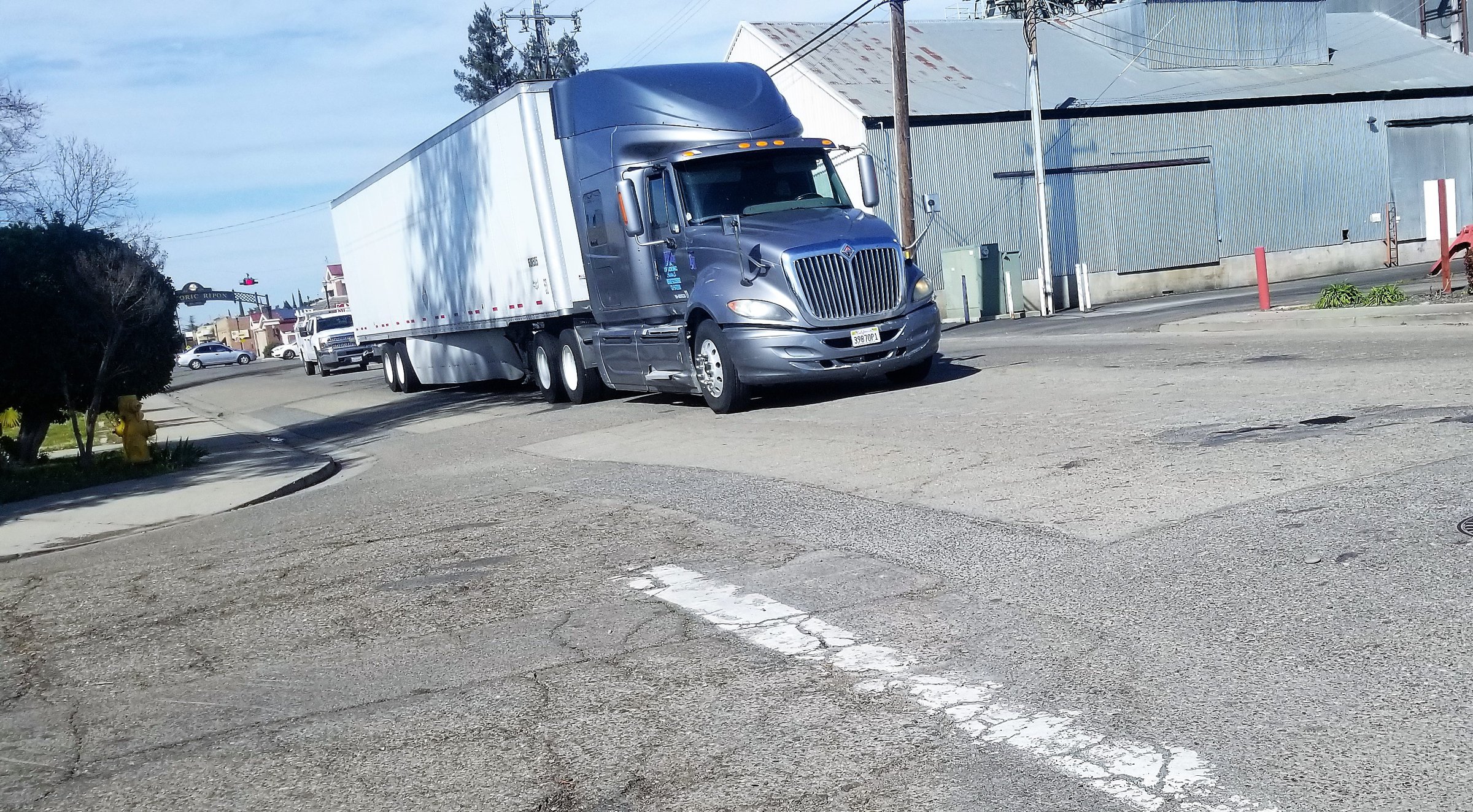 Truck detours get OK for Stockton Ave. Manteca Bulletin
