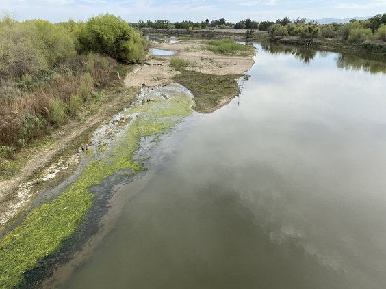 SJ river