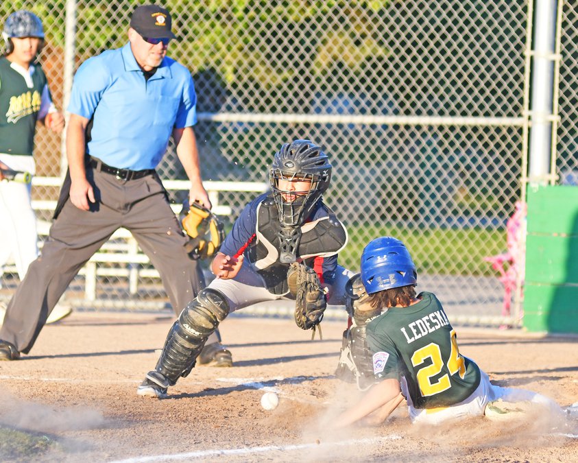 LITTLE LEAGUE Braves bound for final Manteca Bulletin