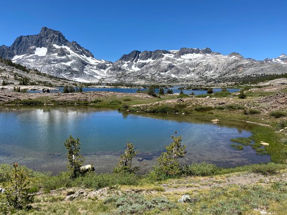 thousand island lake