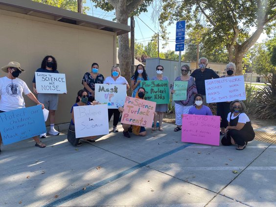 TUSD pro mask rally