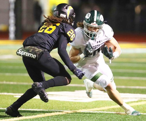 Manteca-Wilcox football