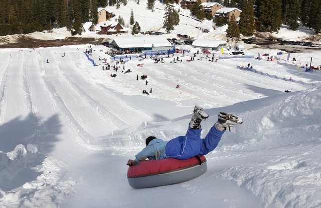 Rim Of The World Snow Play Area Downhill, Cross-Country Options And Plenty Of Snow Play Areas - Escalon