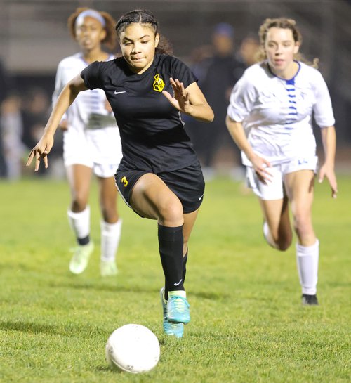 Mountain House-Lathrop girls soccer
