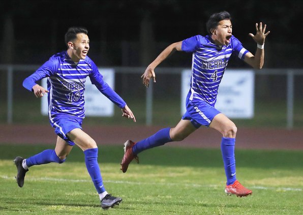 Christian Brothers-Sierra boys soccer