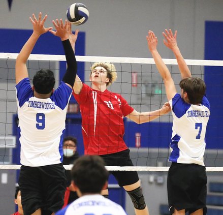 Ripon-Sierra boys volleyball