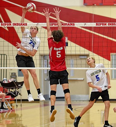 Ripon Christian-Ripon boys volleyball