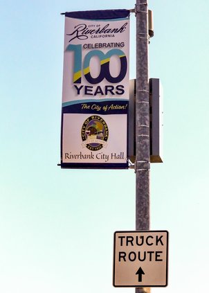 Riverbank 100