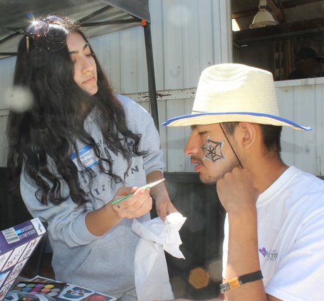 face paint R