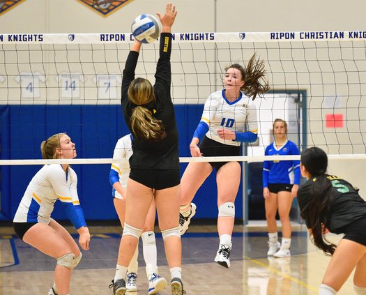 Ripon Christian girls volleyball