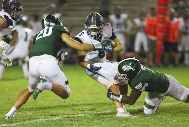 Vista del Lago-Manteca football