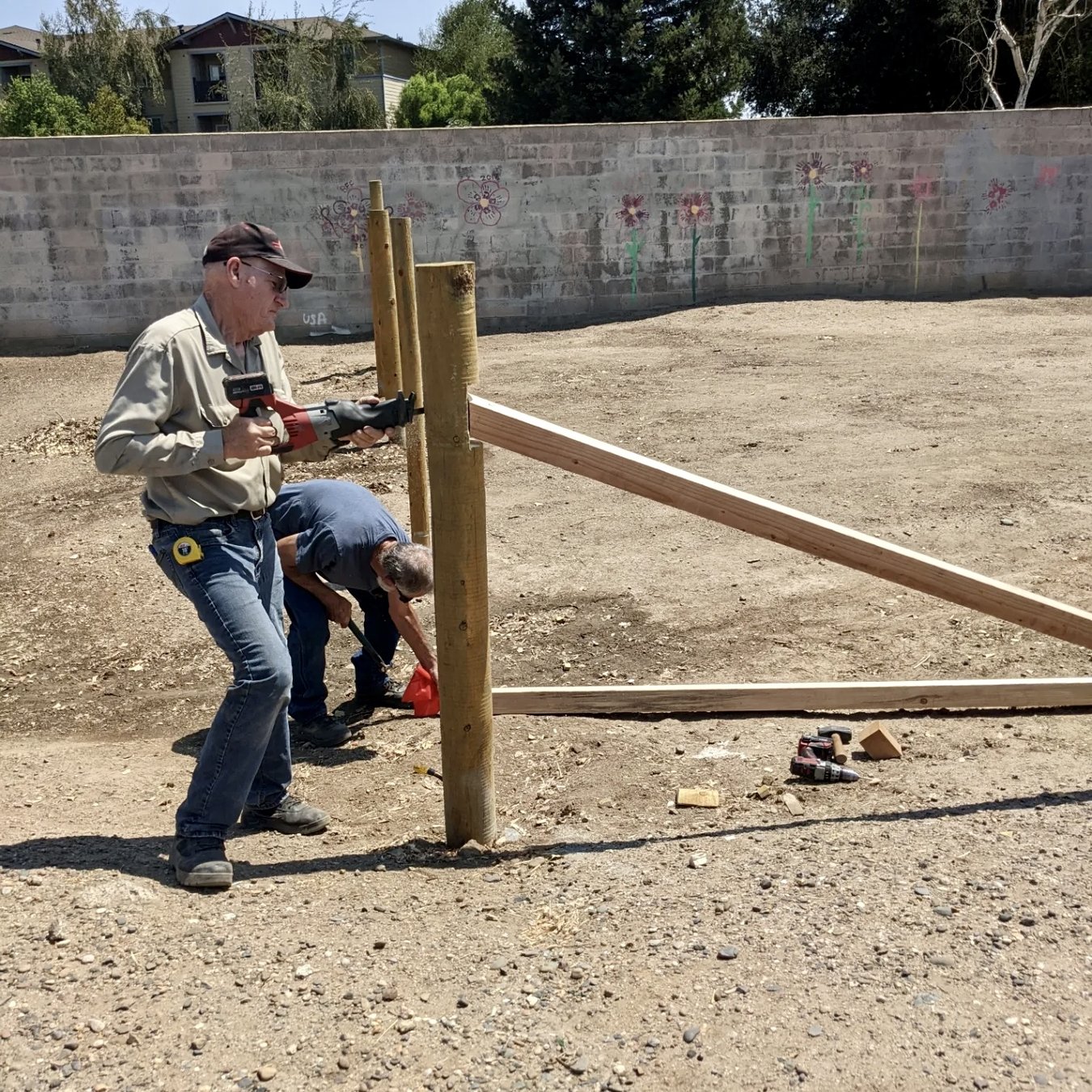 Oakdale Community Garden Growing In New Directions Oakdale Leader
