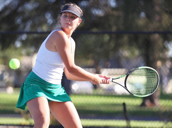Sierra-Manteca girls tennis