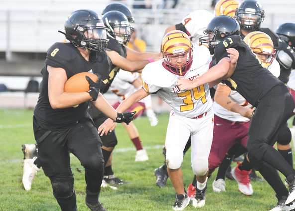 Los Banos-Lathrop frosh football