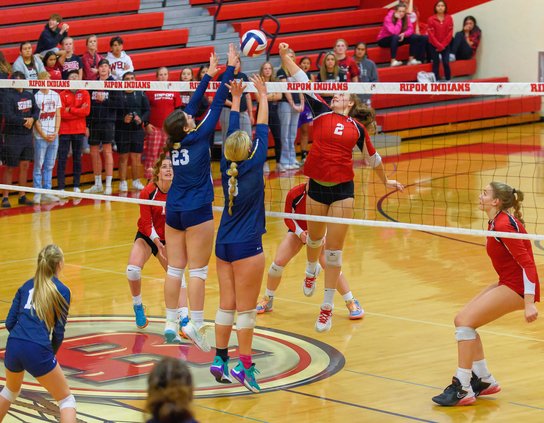 Bear River-Ripon girls volleyball