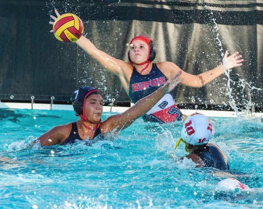 Los Banos-Ripon girls water polo